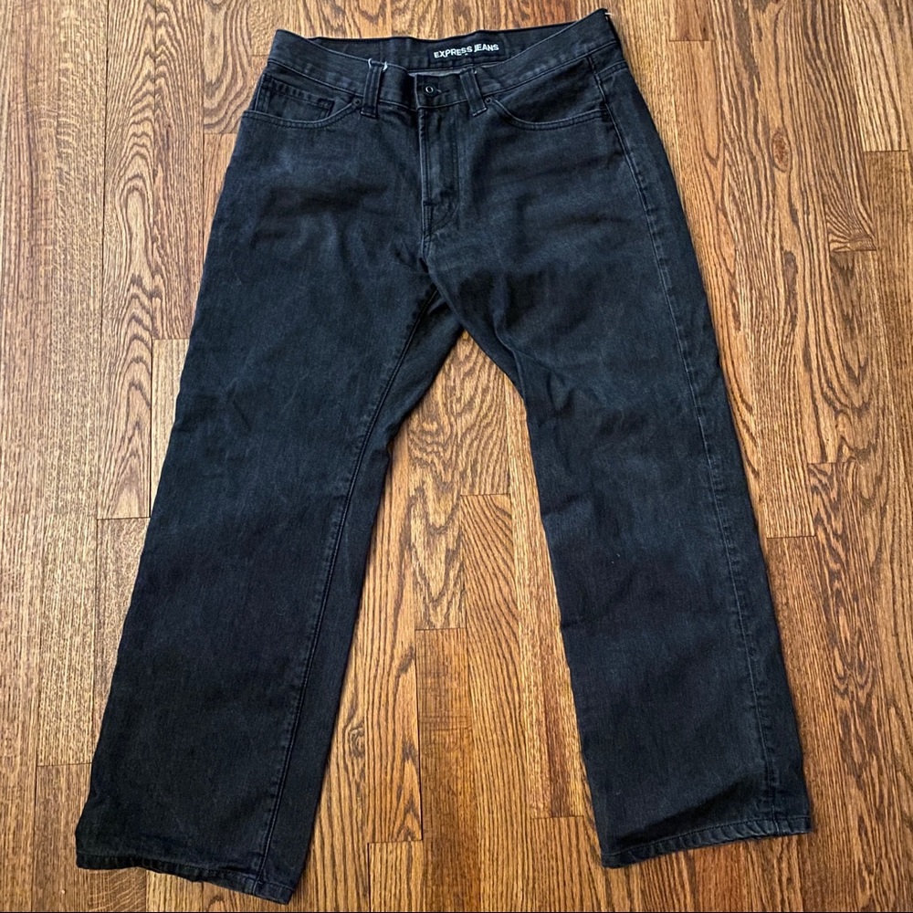 Express Men - Blake Loose Fit Boot Cut Jeans